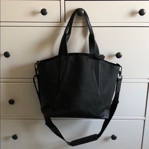 lululemon gym bag